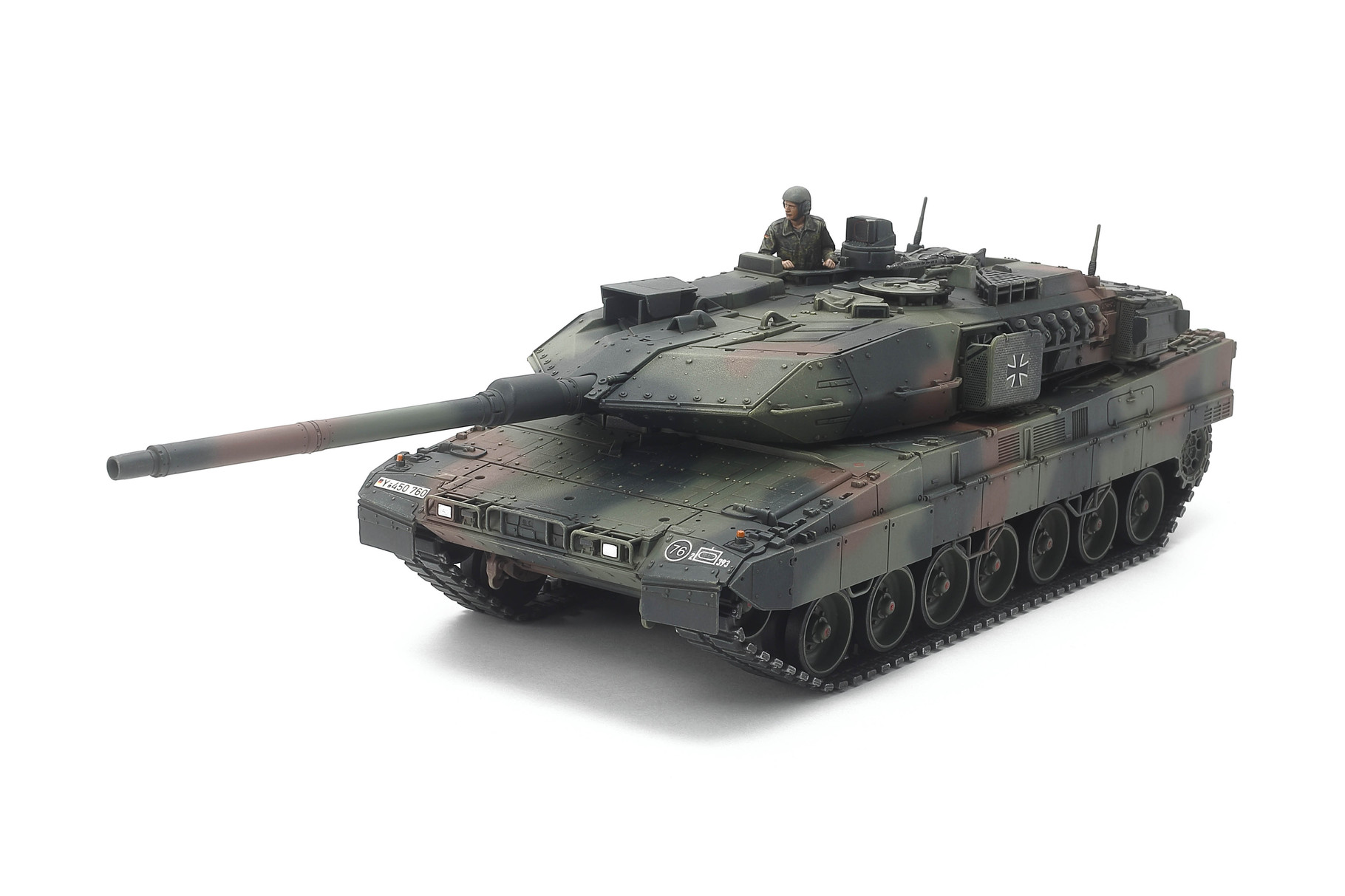 tamiya-148-german-main-battle-tank-leopard-2-a7v