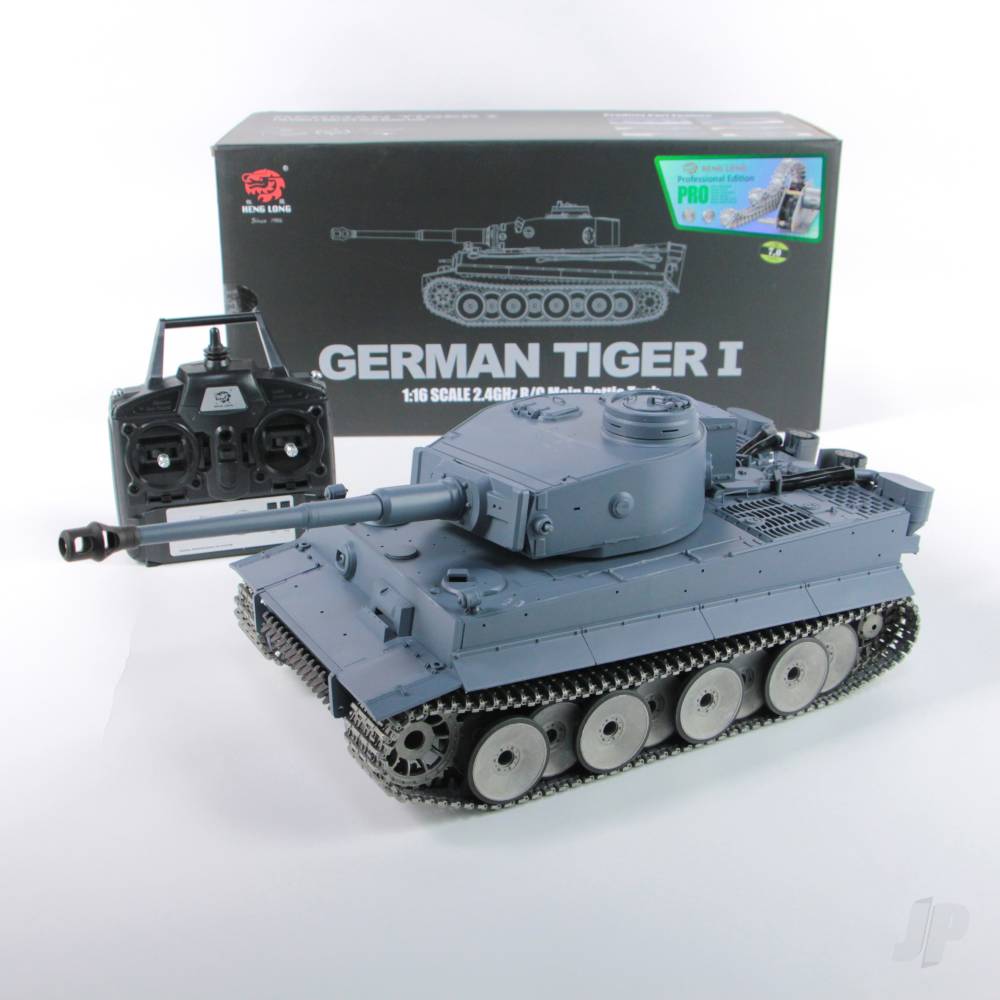Henglong 1:16 German Tiger I with Infrared Battle System (2.4GHz + Shooter + Smoke + Sound + Metal Gearbox + Tracks + Metal Road Wheels + Drive Wheel + Idler)-3