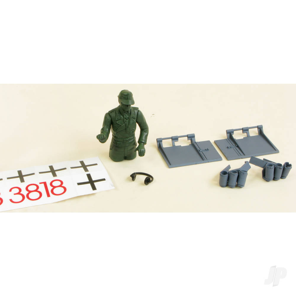tiger-i-decals-driver-and-fittings-grey
