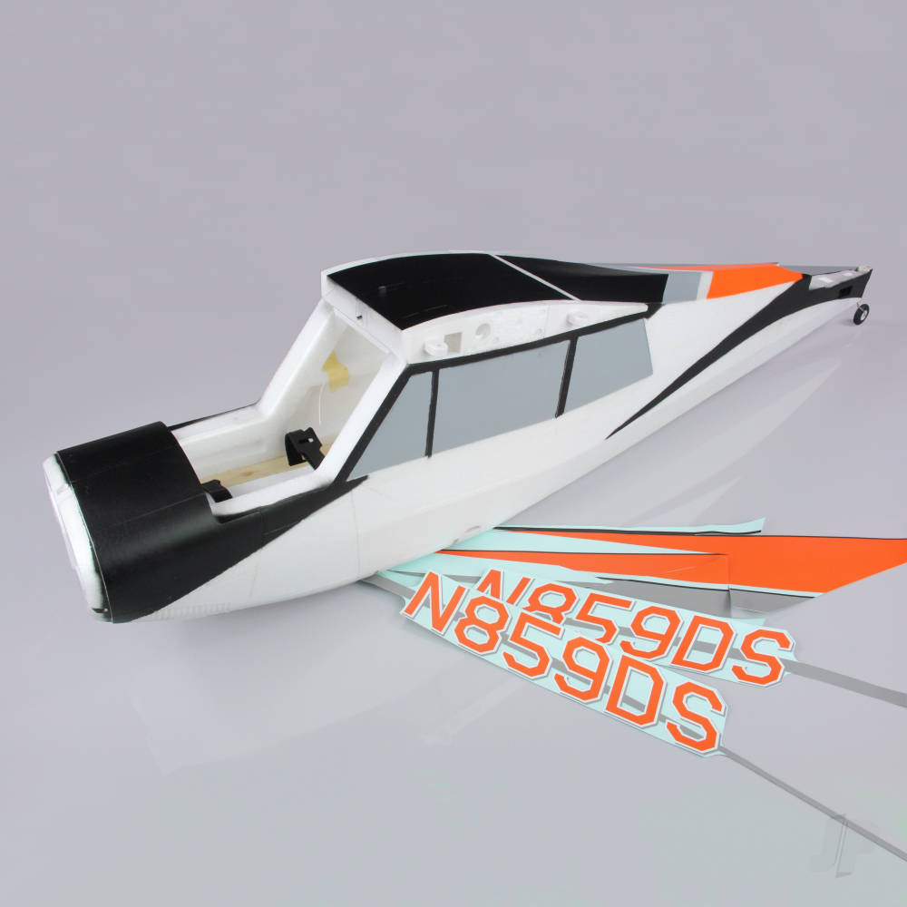 fuselage-painted-for-husky-se-ultimate