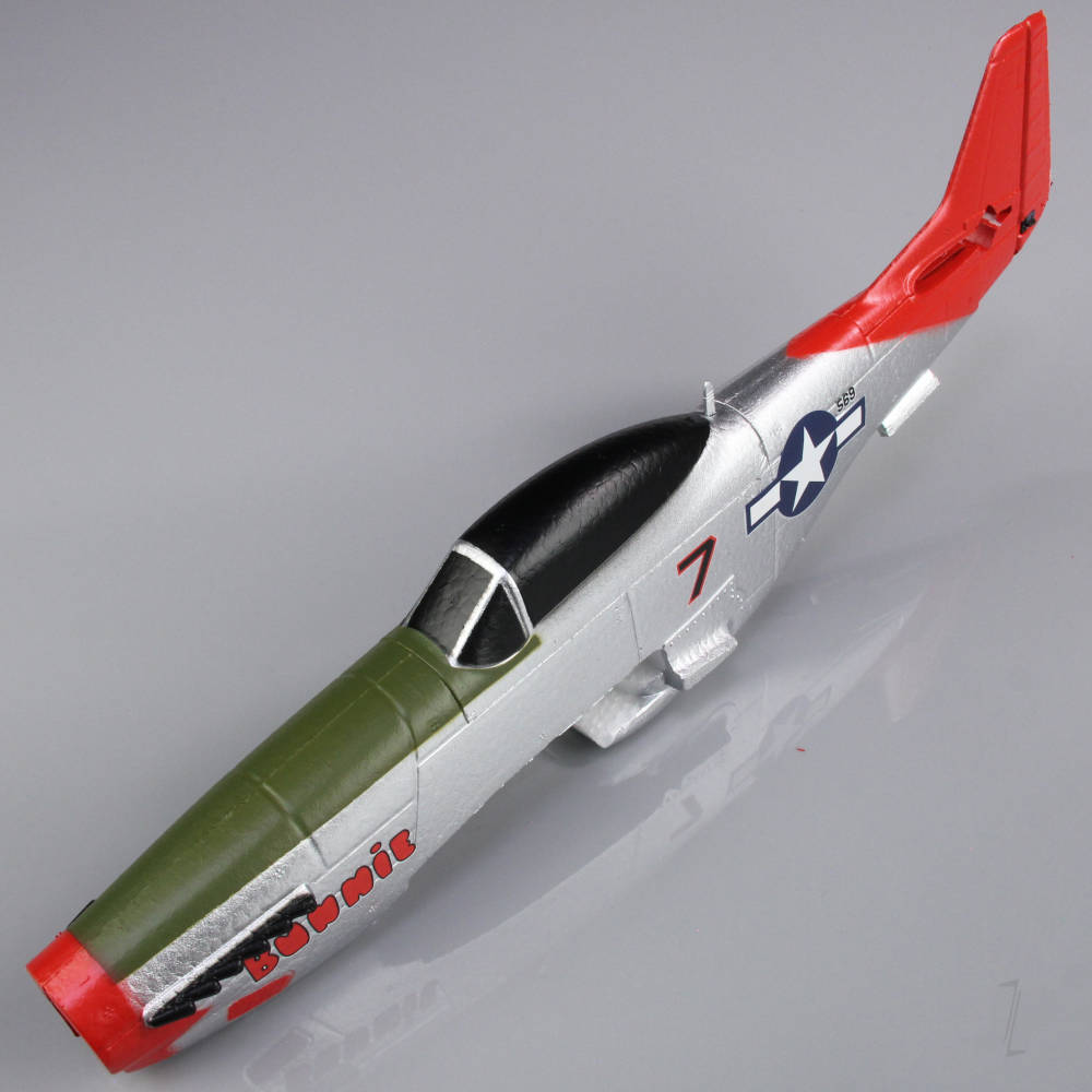 fuselage-p51d-red-tail