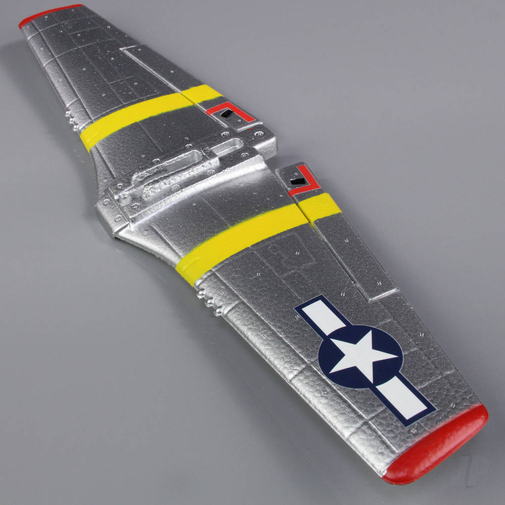 main-wing-p51d-red-tail