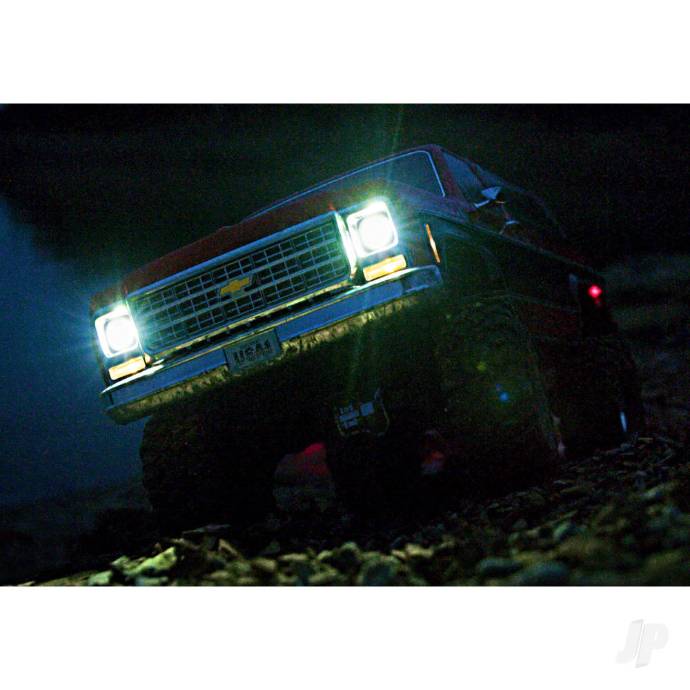 Traxxas LED light Set (contains headlights, tail lights, side marker lights, distribution block (fits #8130 Body, requires #8028 power supply)-8