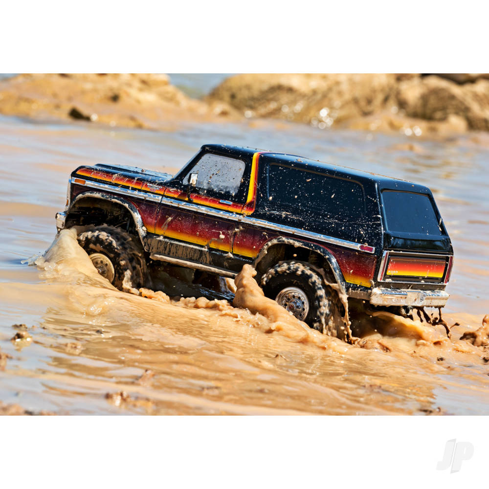 Traxxas TRX-4 1979 Ford Bronco 1:10 4X4 Electric RTD All-Terrain Crawler, Red (+ TQ 2-ch, XL-5 HV, Titan 550, Clipless Body)-10