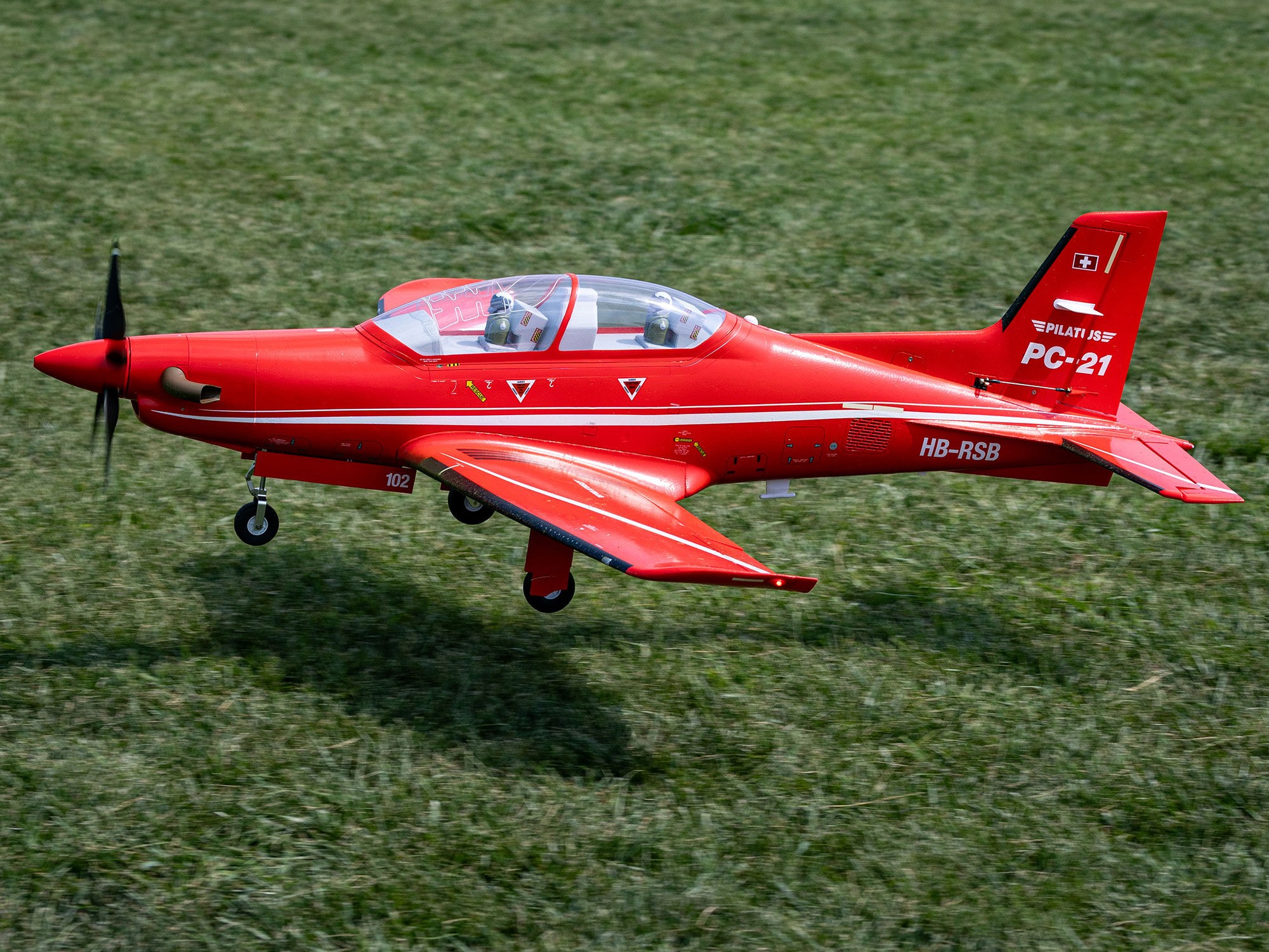 Pilatus PC-21 1.3m PNP-28