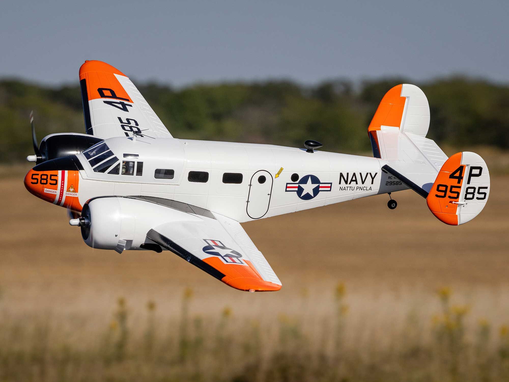 Beechcraft D18/RC-45J 1.5m BNF Basic with AS3X+ and SAFE Sel-21