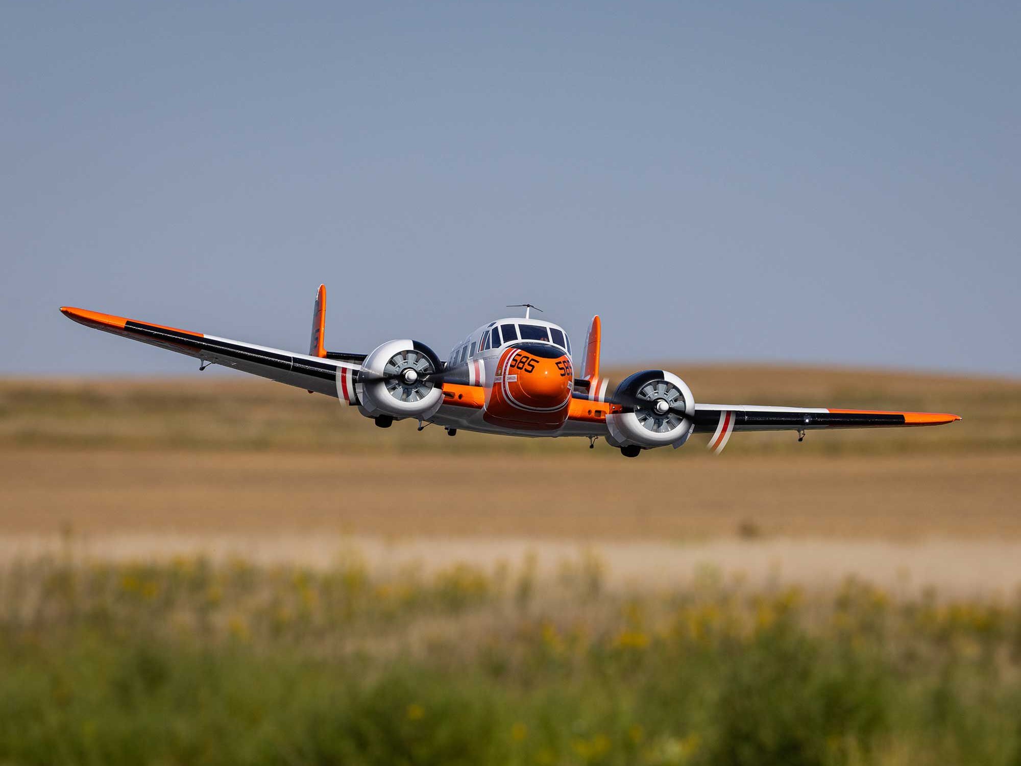 Beechcraft D18/RC-45J 1.5m BNF Basic with AS3X+ and SAFE Sel-24