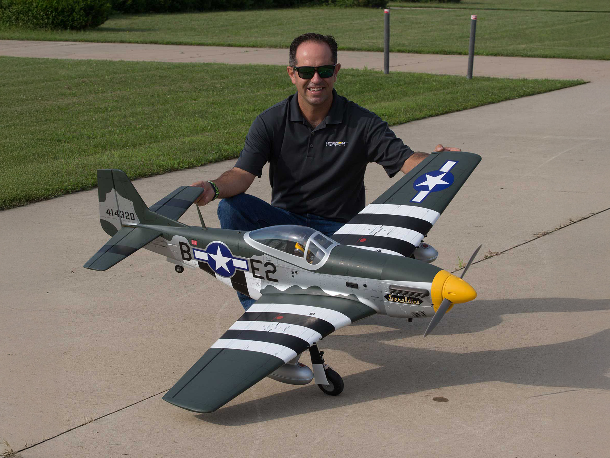 P-51D Mustang 20cc ARF, 69.5"-28