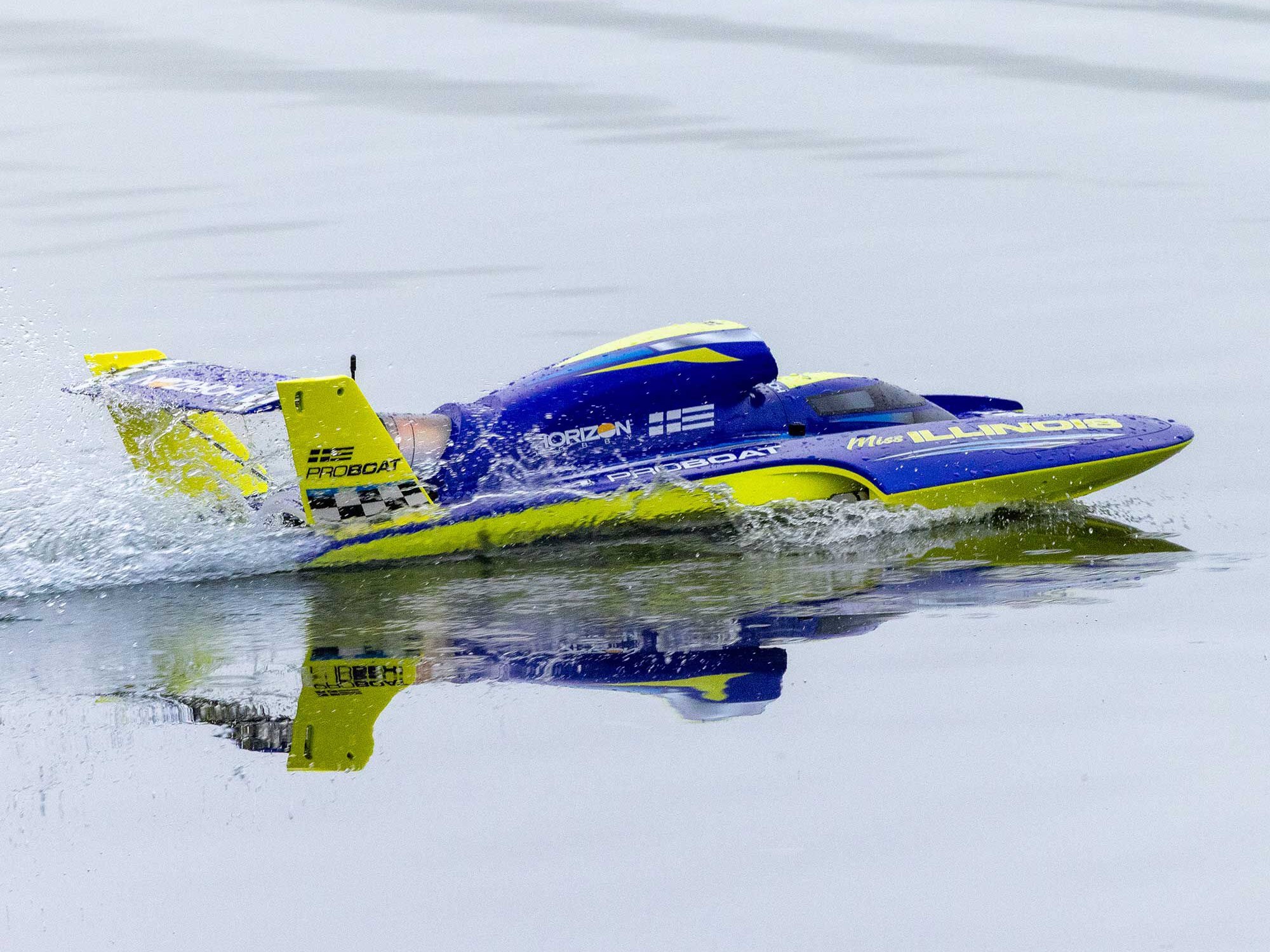 Miss Illinois U-34 34" Unlimited Hydro Race RTR Boat-21