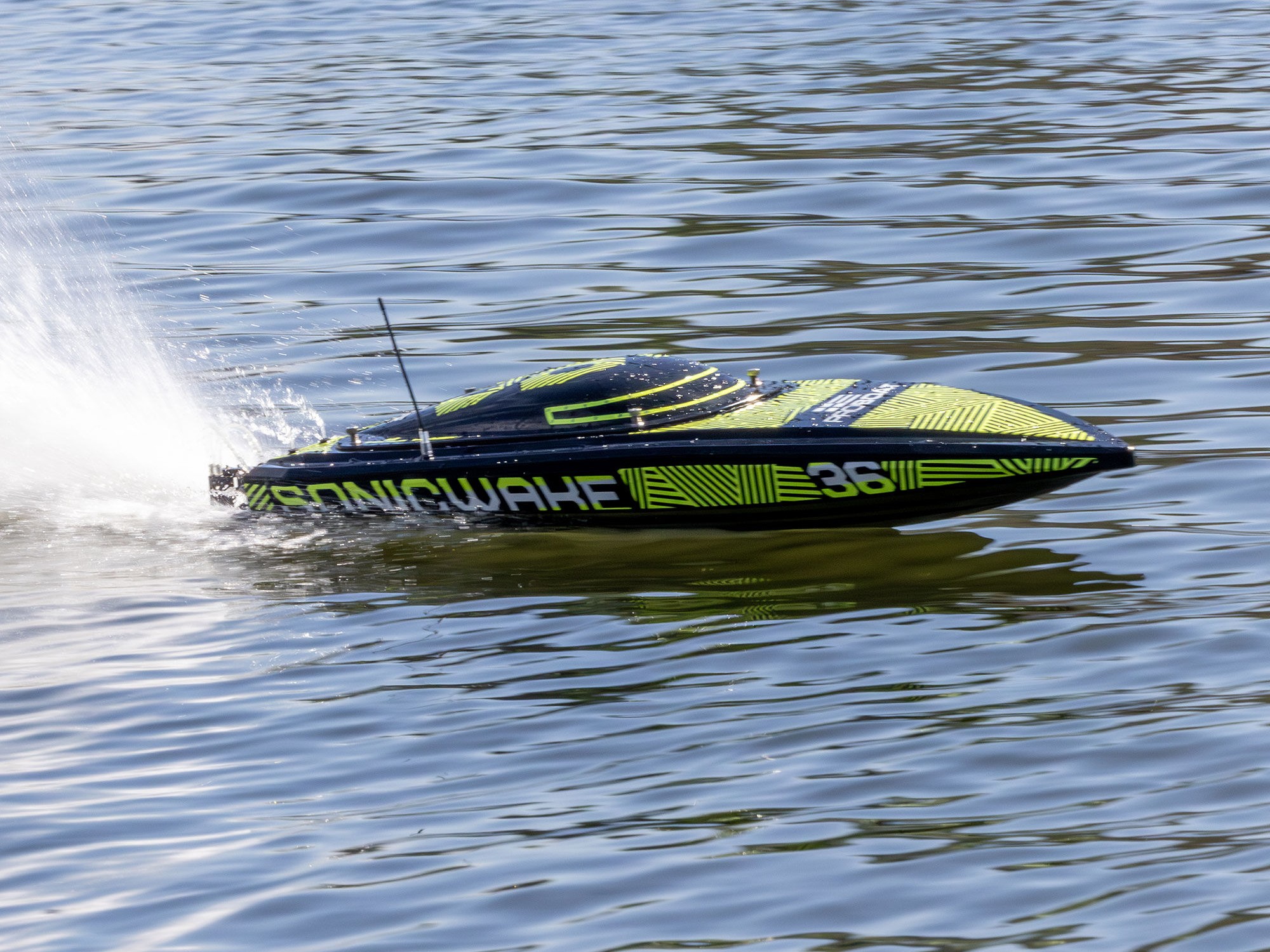 Sonicwake 36" V3 Self-Righting V-Hull Boat RTR, Black-24