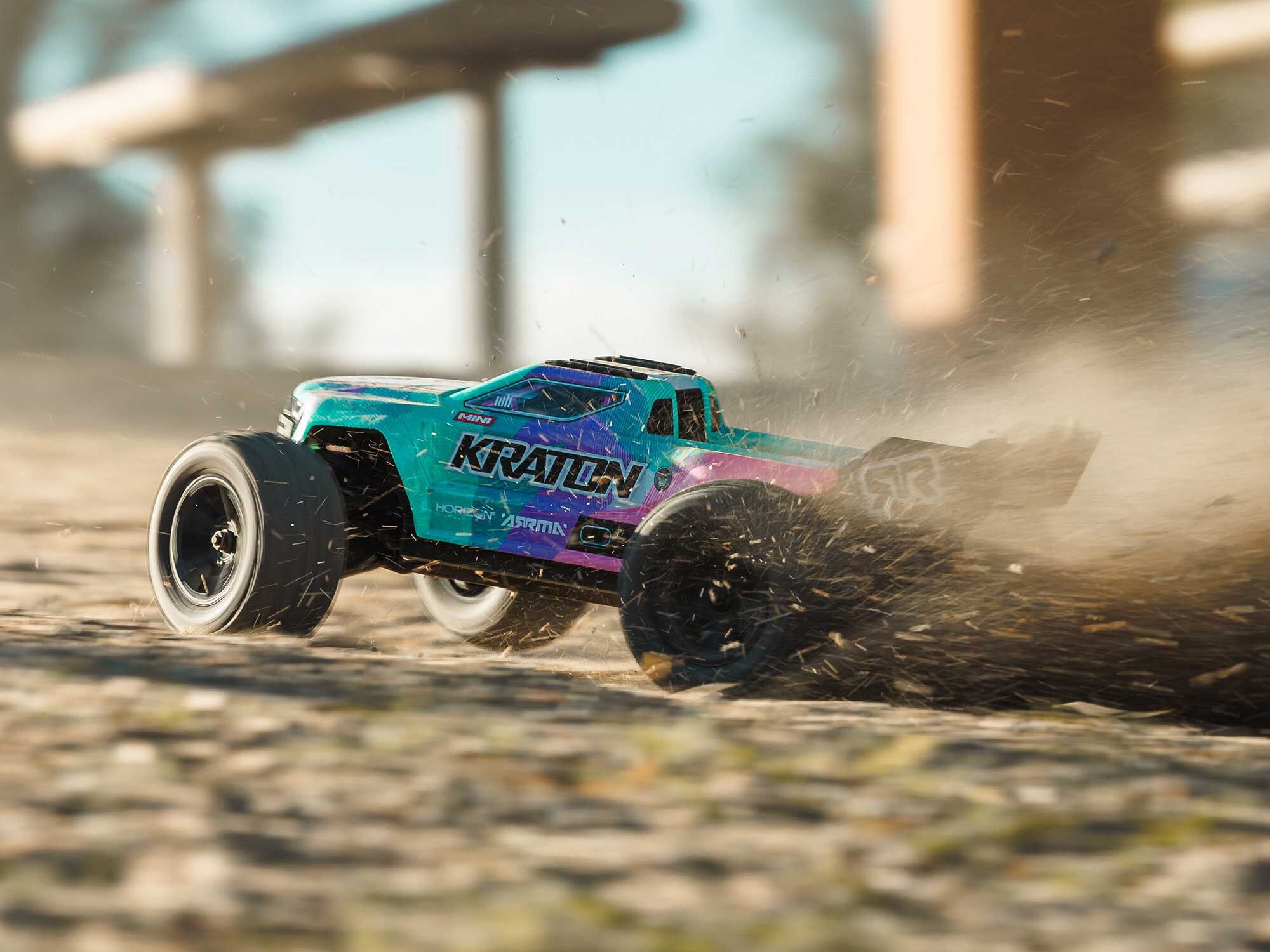 1/16 MINI KRATON 3S DSC 4X4 RTR with Batt/Charg, Teal/Pink-18