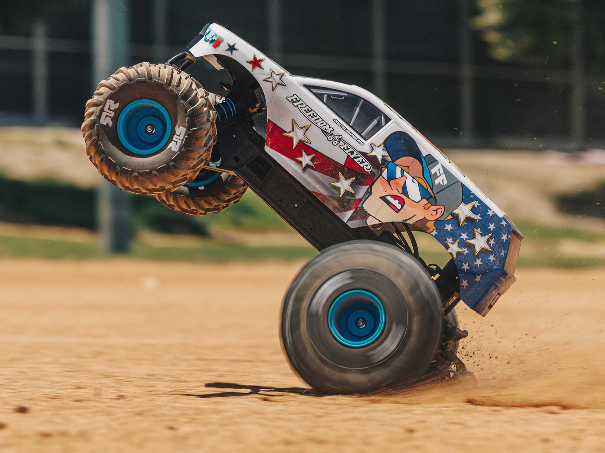 1/10 FREEDOM FLYER 223S 2WD RTR Brushless Monster Truck (Bat-23