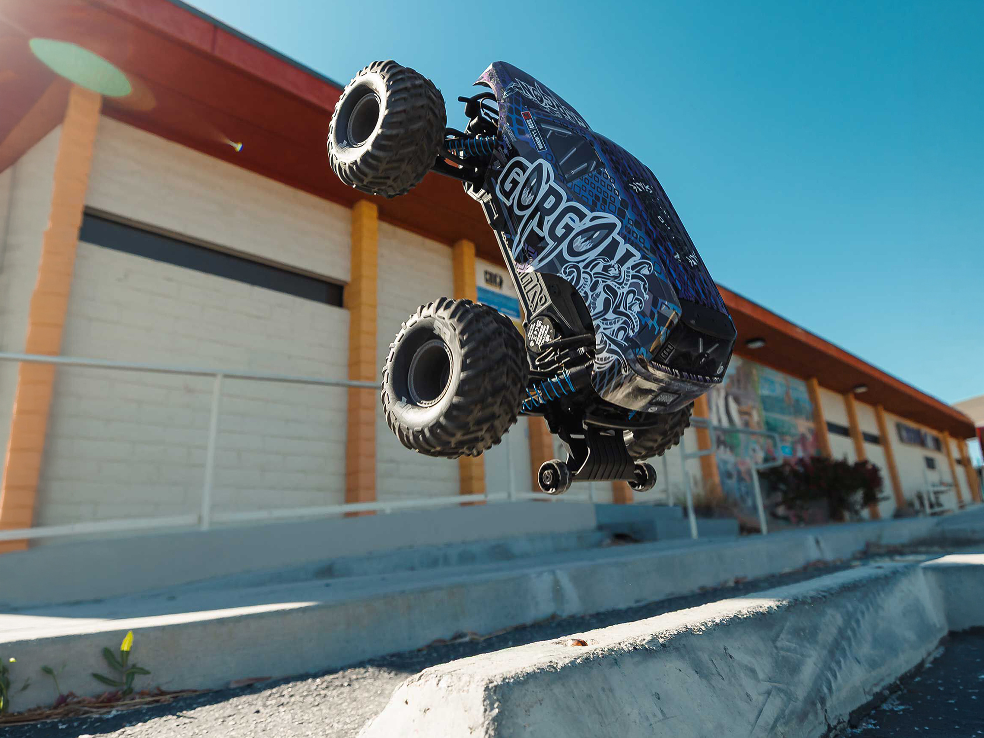 1/10 GORGON 223S 2WD RTR Monster Truck, Blue/Black-28