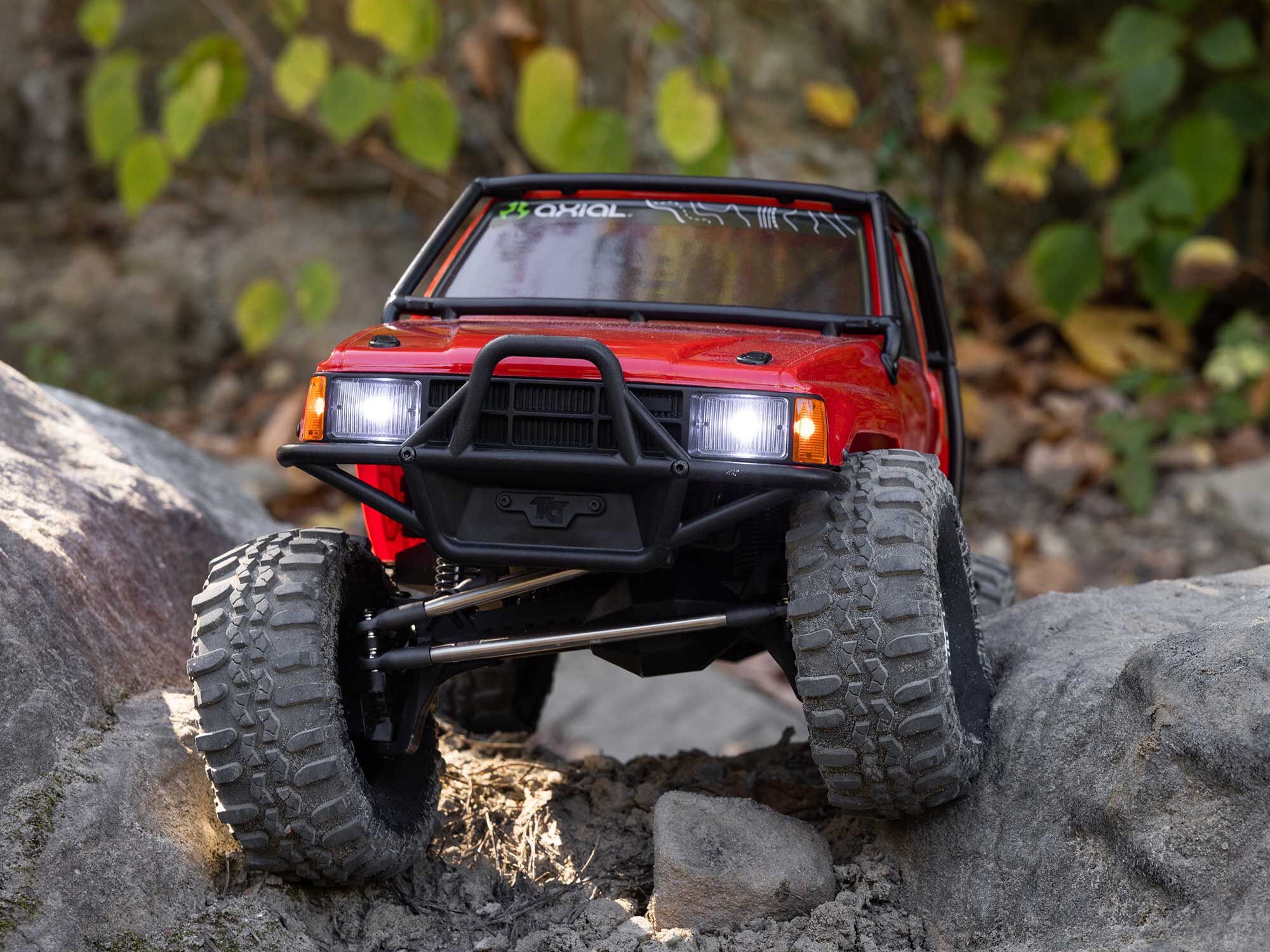 1/10 SCX10 III 1987 Toyota SR5 4X4 RTR Brushed Rock Crawler - Red-25
