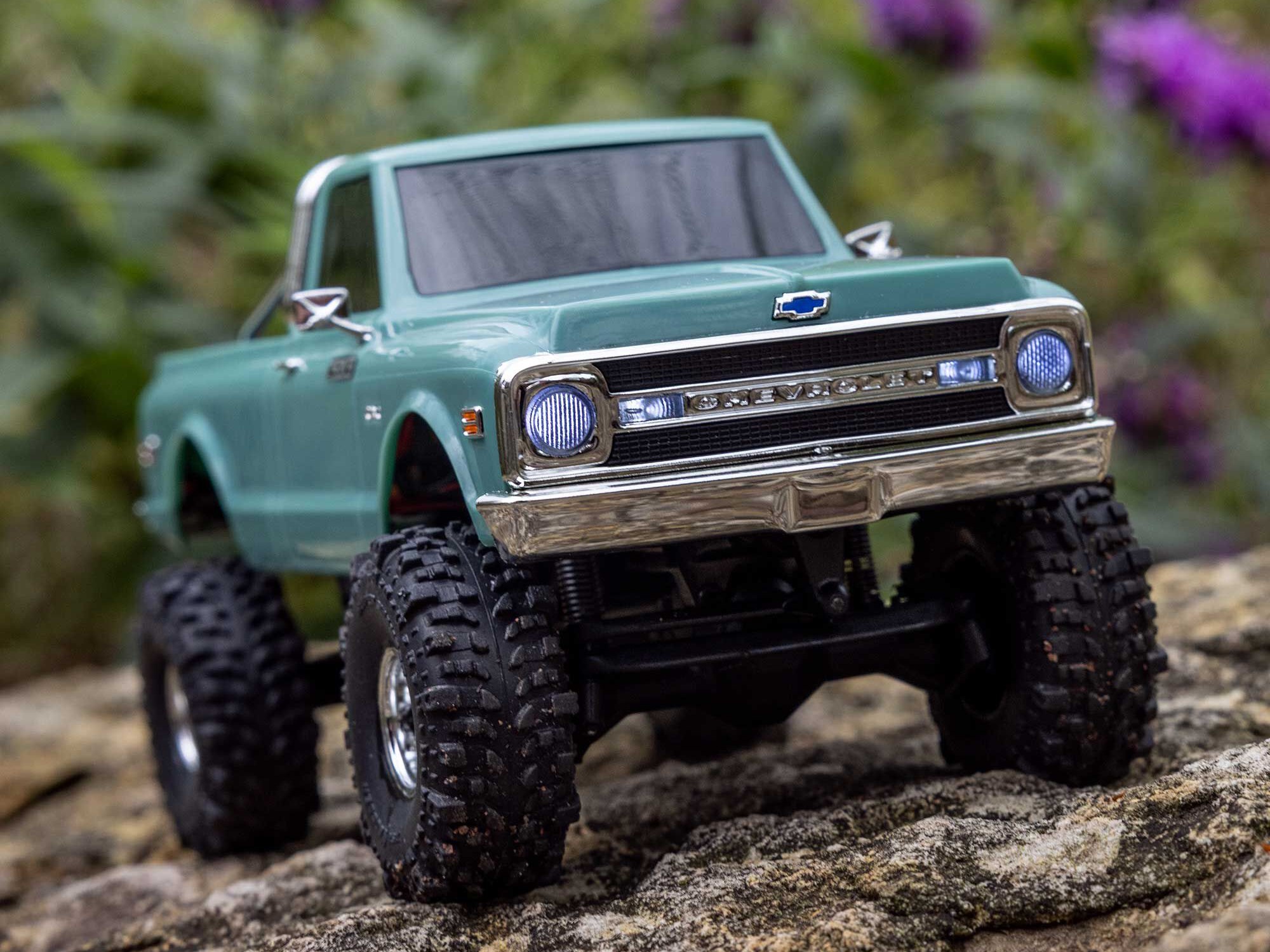 1/30 SCX30 Chevrolet K10 4X4 RTR Rock Crawler Green-17