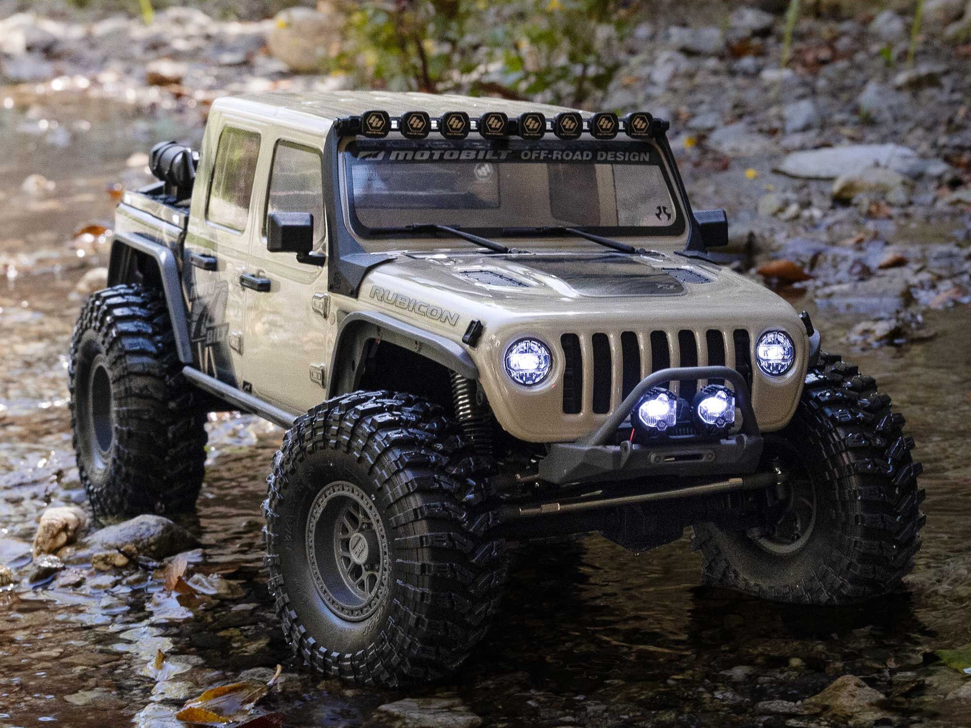 1/10 SCX10 III Motobilt Waypoint Jeep JT Gladiator 4X4 RTR-24