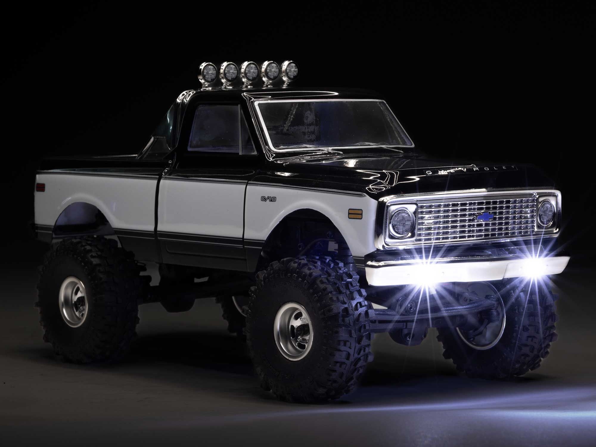 1/24 SCX24 1971 Chevrolet C10 4WD Truck RTR, Black-21