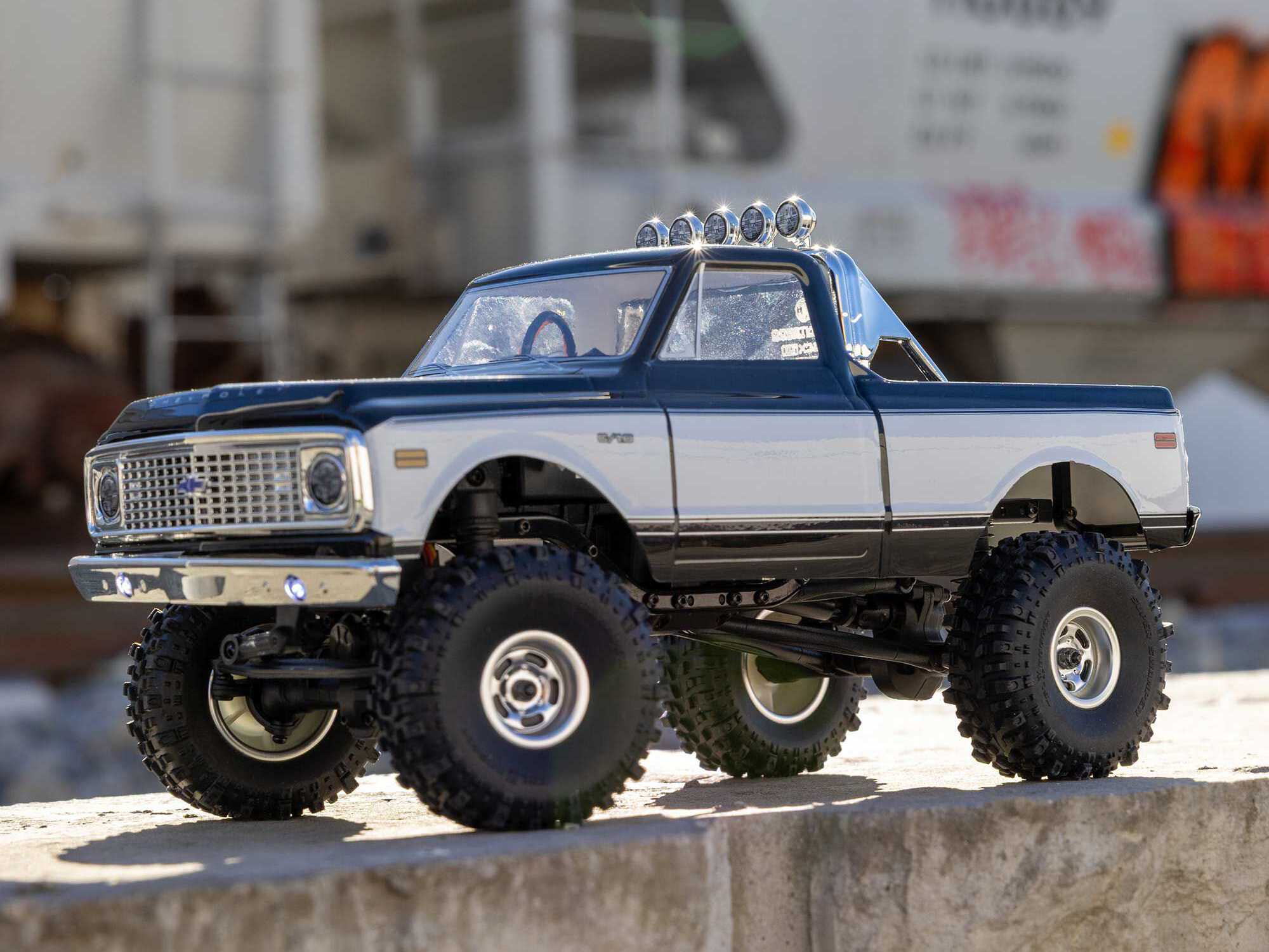 1/24 SCX24 1971 Chevrolet C10 4WD Truck RTR, Black-27