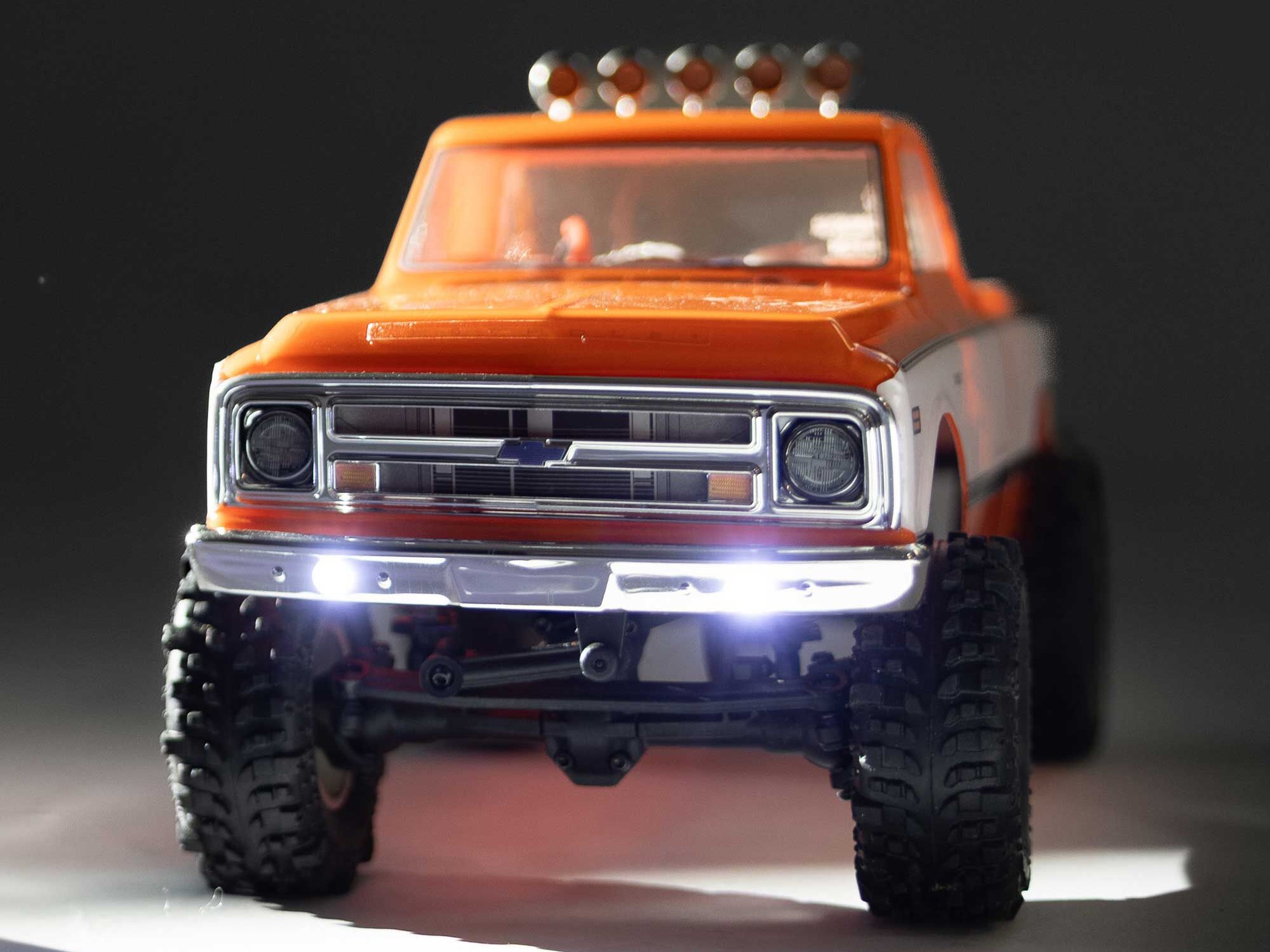 1/24 SCX24 1971 Chevrolet C10 4WD Truck RTR, Orange-21