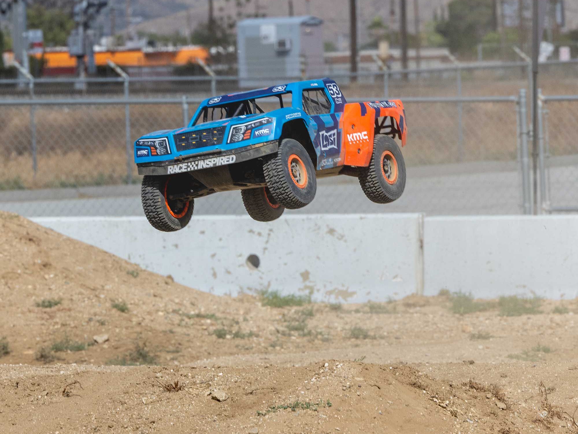 1/5 5IVE-TE 3.0 Electric 4WD Desert Truck RTR-44