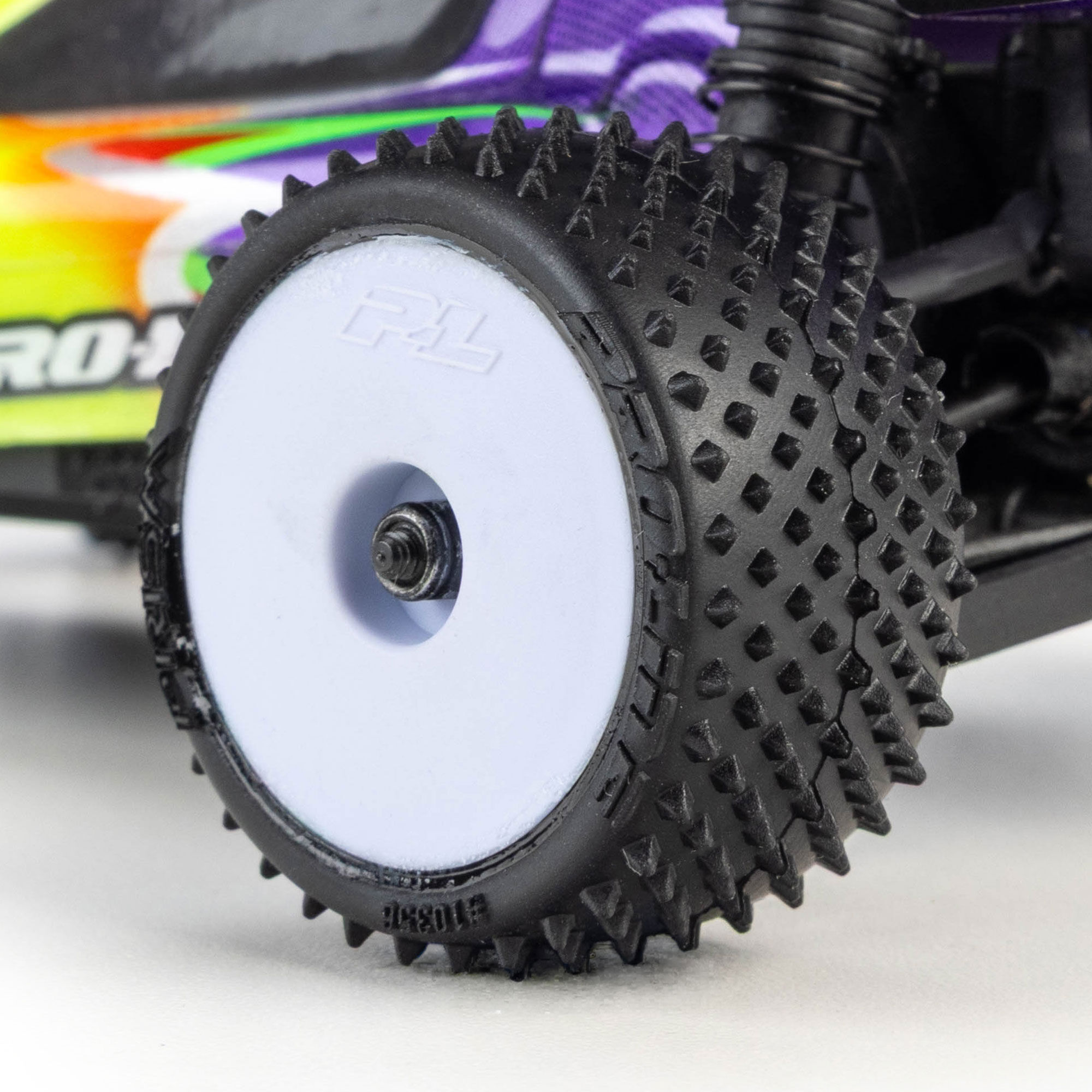 1/24 Wedge Front and Prism Rear Carpet Tires Mounted 7mm, Wh-4