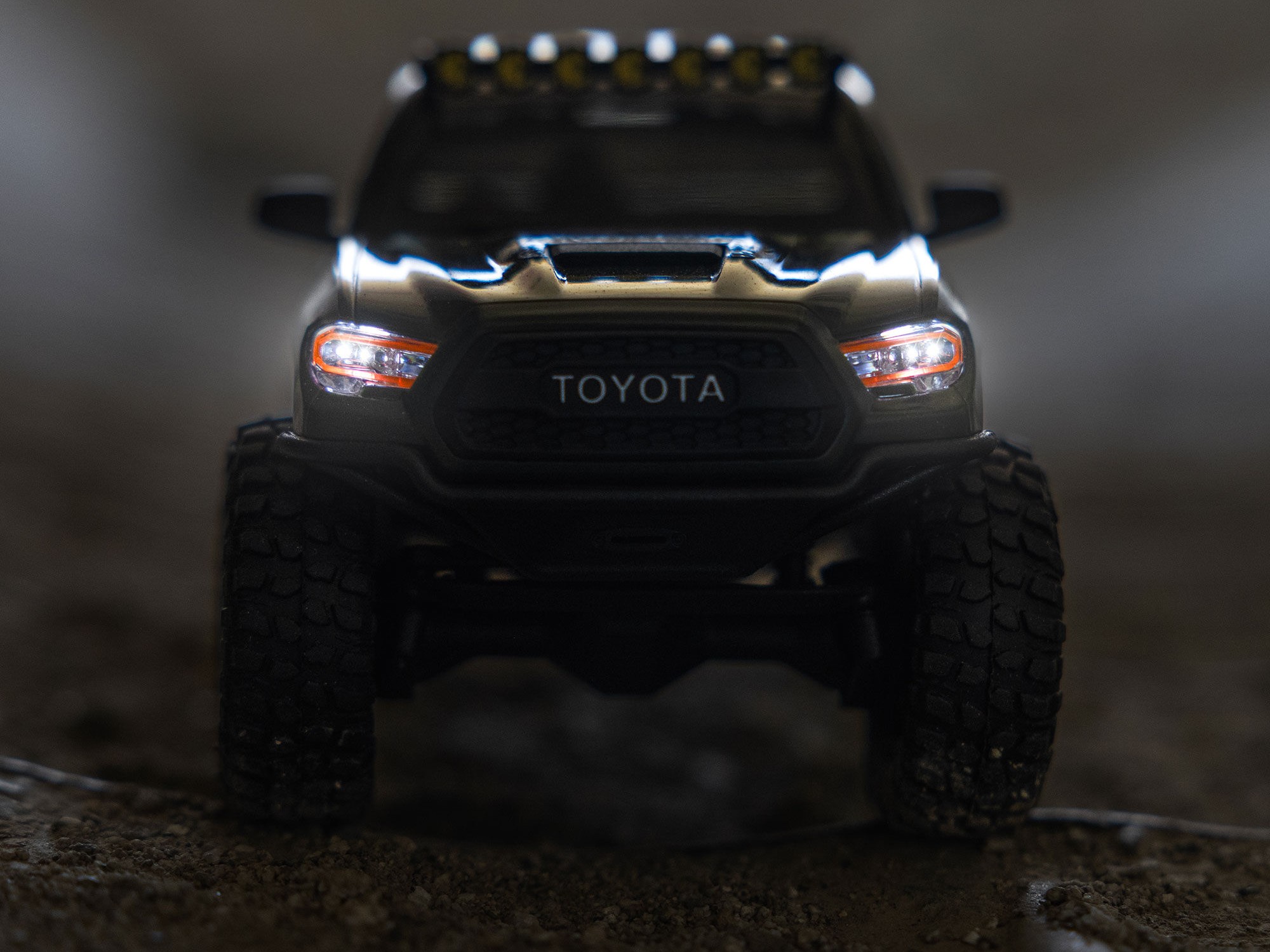 1/30 SCX30 Toyota Tacoma TRD Pro Extreme Off-Road 4X4 RTR-29