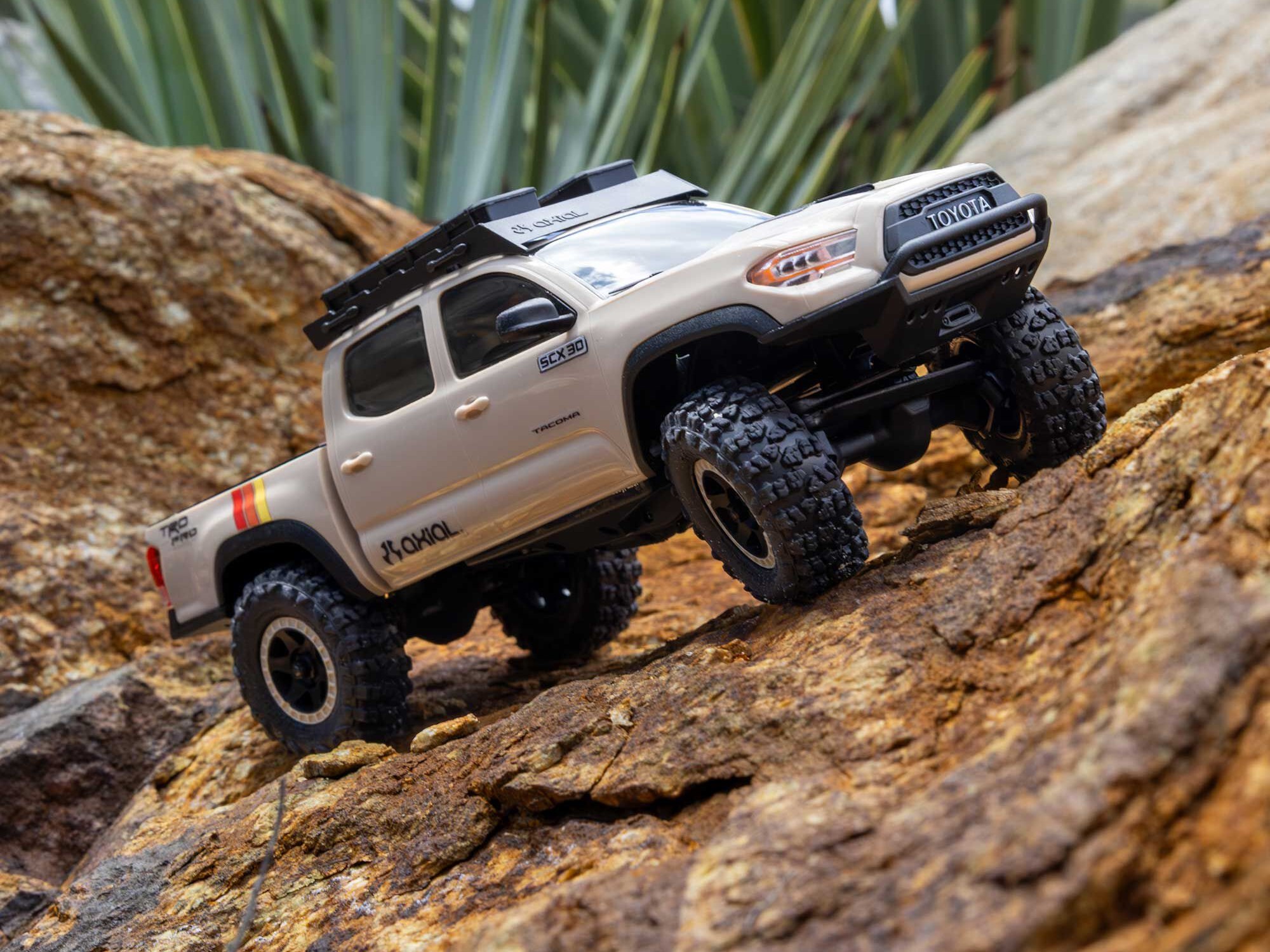 1/30 SCX30 Toyota Tacoma TRD Pro Overland Edition 4X4 RTR-24