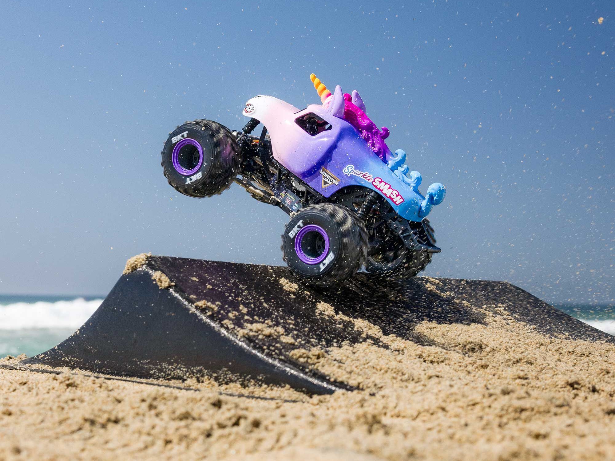 1/18 Mini LMT Sparkle Smash 2S 4X4 RTR Brushed Monster Truck-25