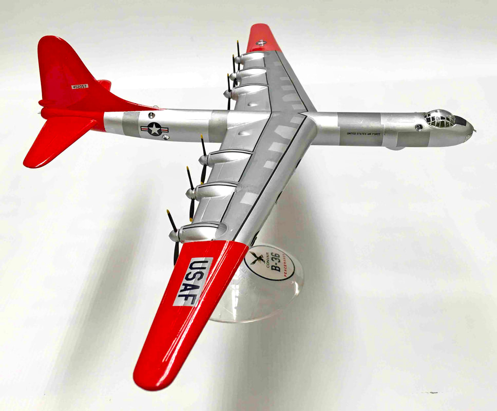 1:184 B-36 Prop Jet Peacemaker with Swivel Stand-3