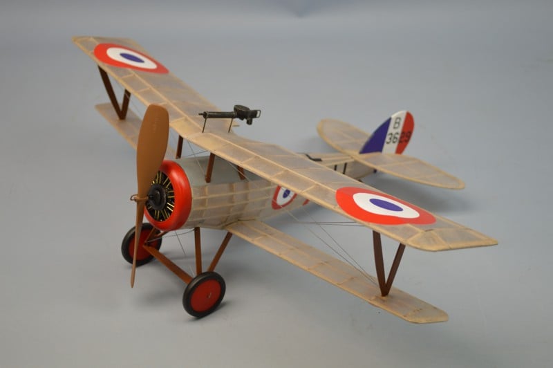 Neiuport 27 (45.72cm) (242)
