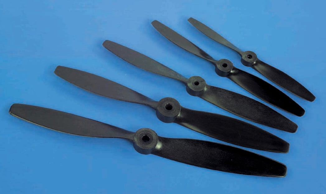 7x4 Nylon Glass Fibre Black Propeller