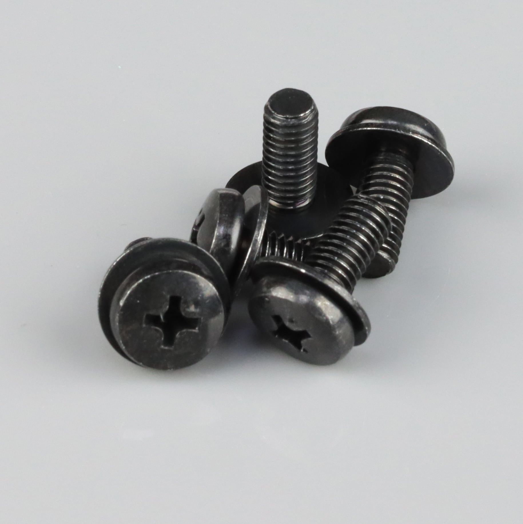 Bolt M5x12mm (5 pcs)