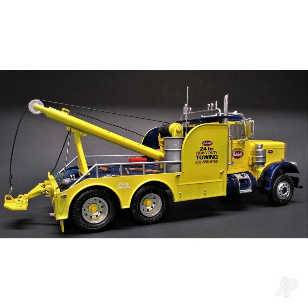Peterbilt 359 Wrecker-9