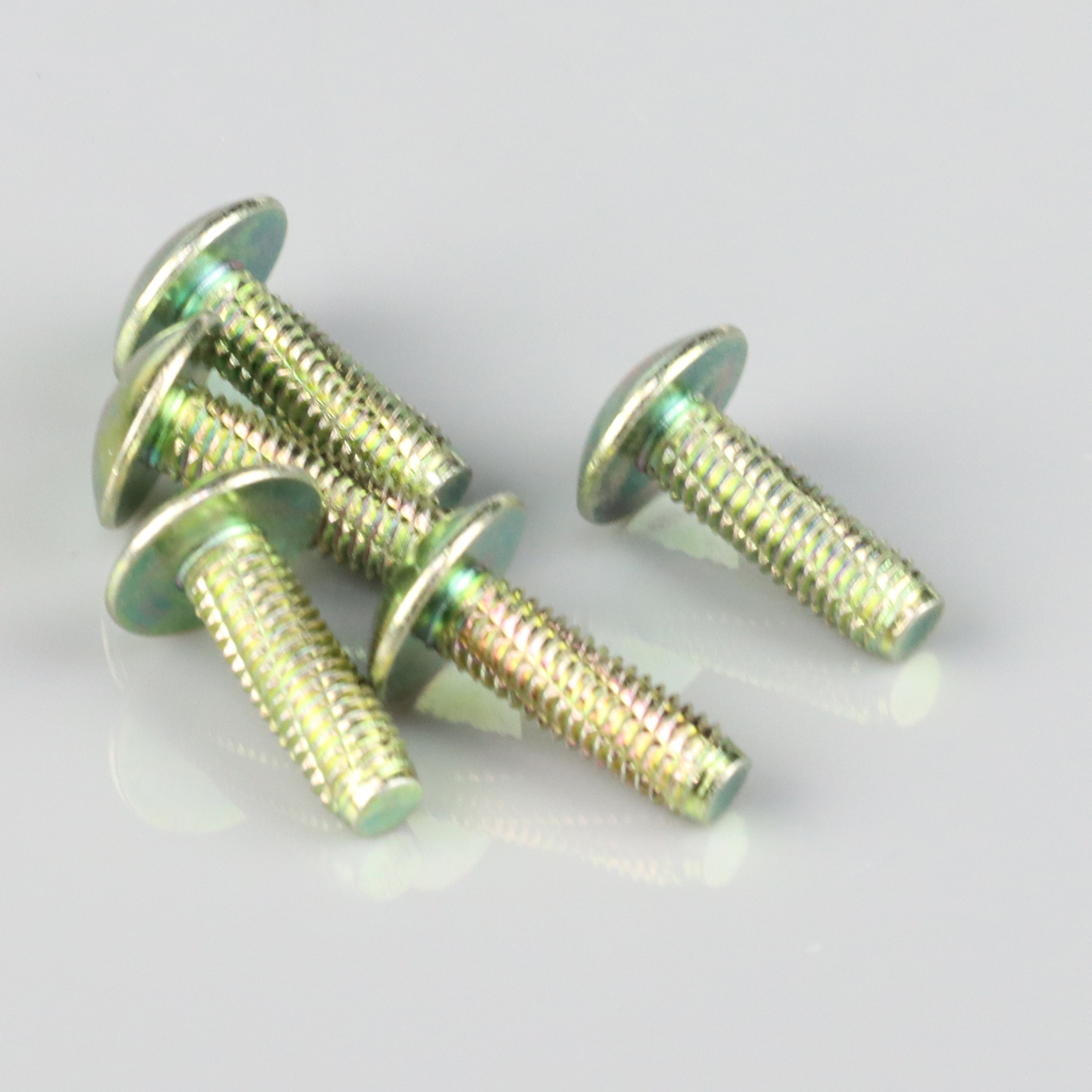 Bolt M4x20mm (5 pcs)