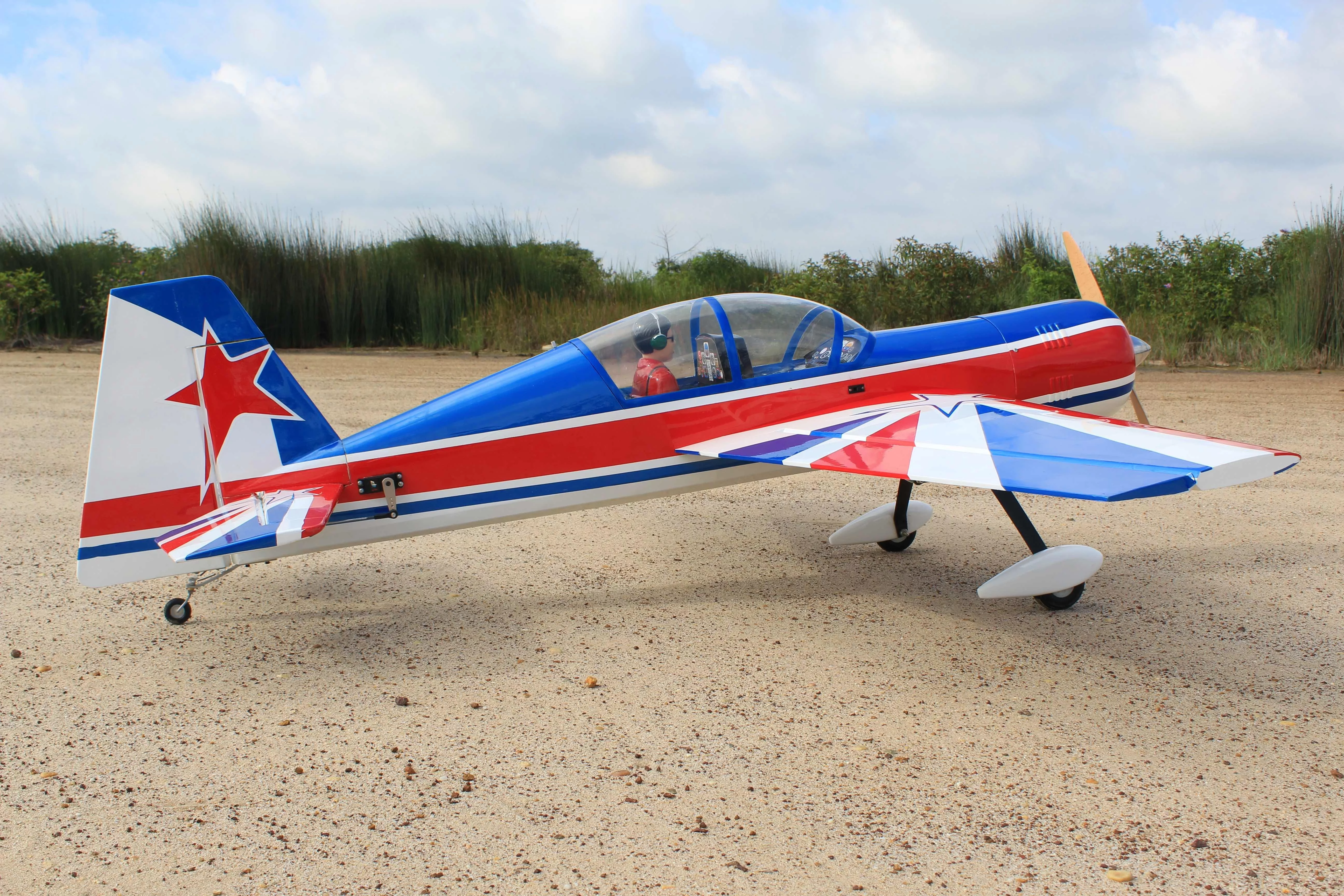 Yak 54 3D (20cc) 1.62m (64.0in)-5