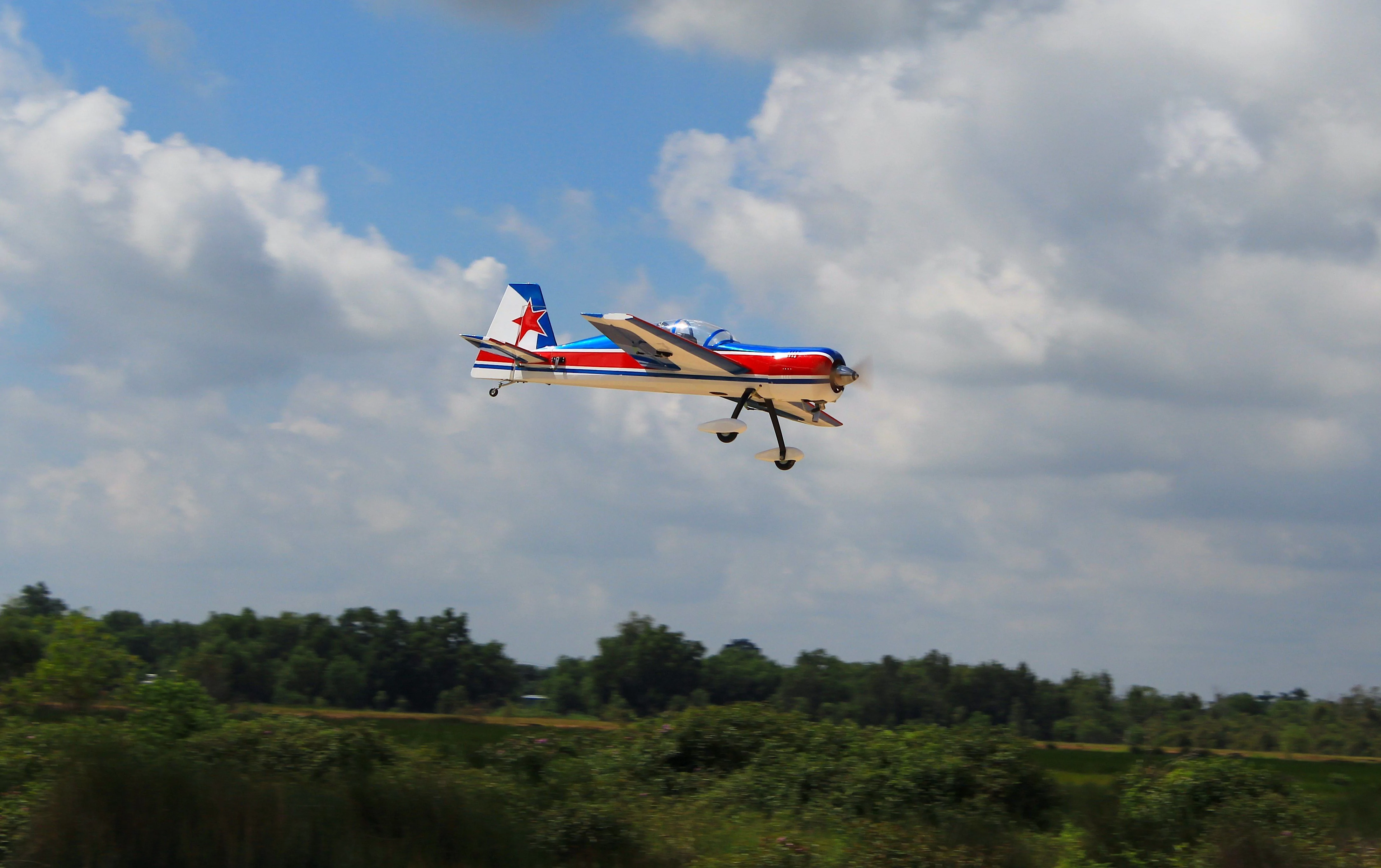 Yak 54 3D (20cc) 1.62m (64.0in)-7