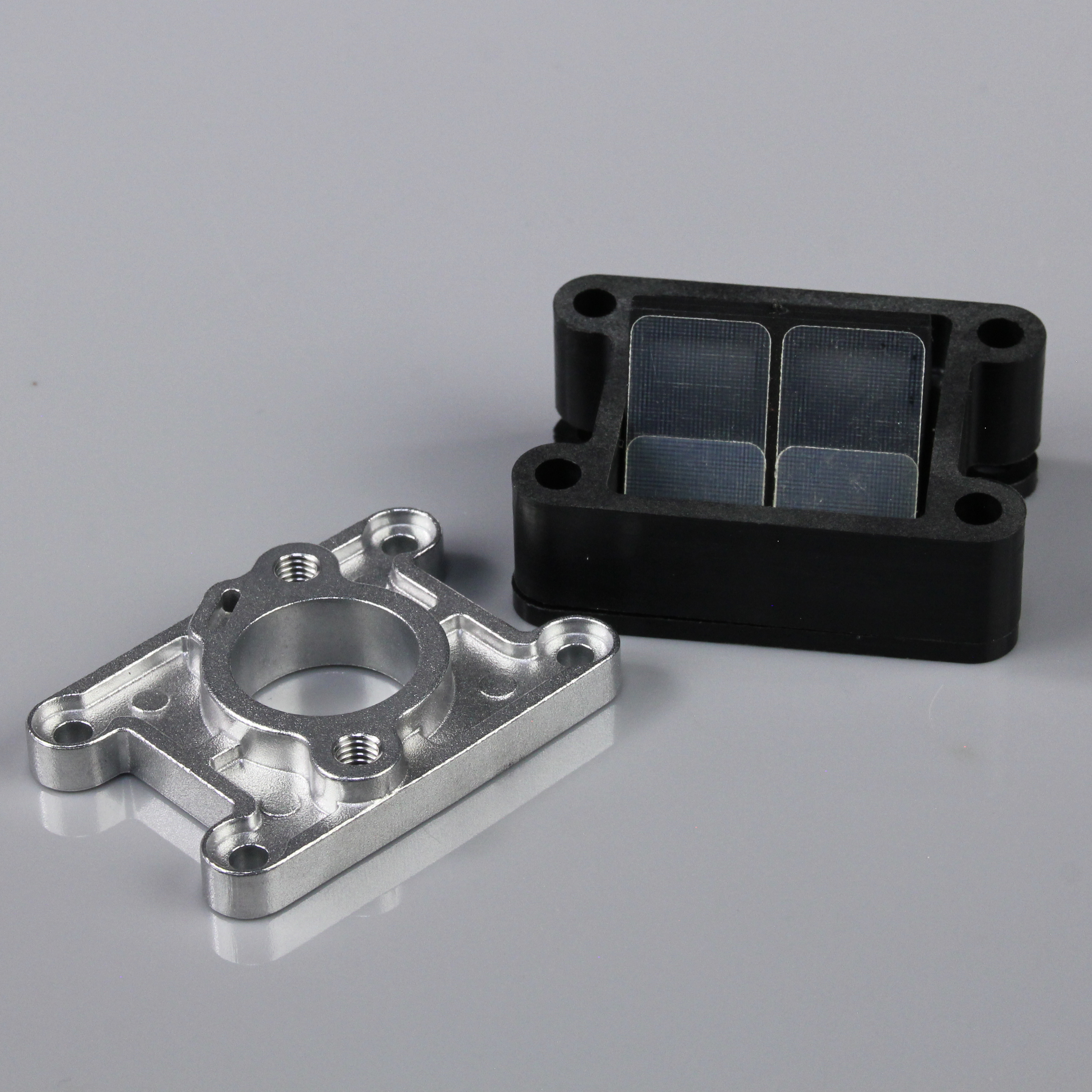 Read Valve Set including Insulator (2 pcs) / Reed Valve (fits 40cc Twin)
