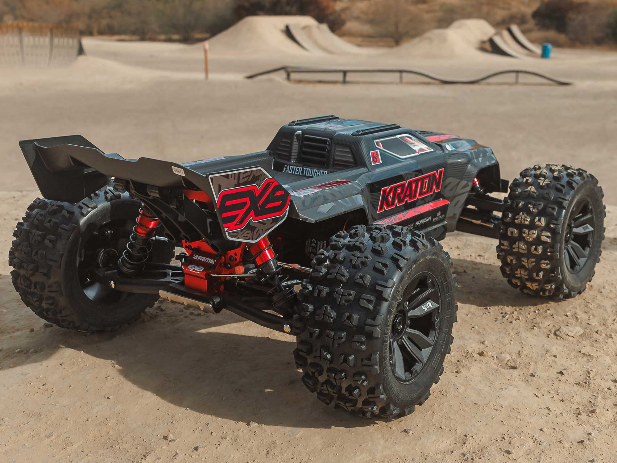 Arrma 1/8 Kraton 6S BLX 4X4 EXB Speed Monster Truck RTR Black-27