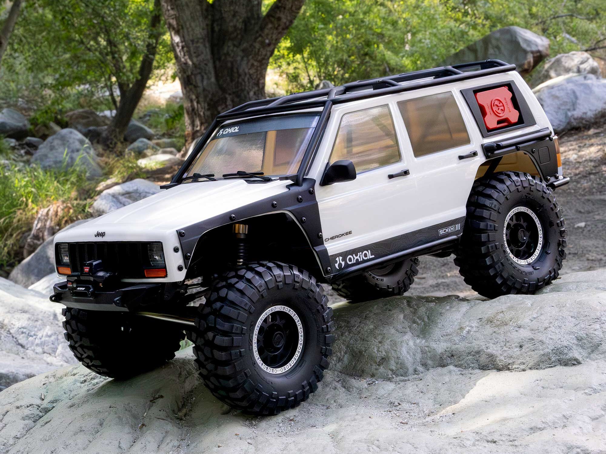 1/10 SCX10 III Jeep Cherokee XJ 4X4 RTR Rock Crawler, White-28