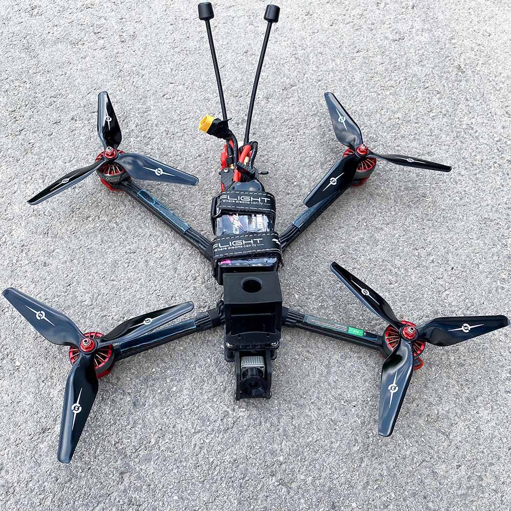 3MR Series - 3-Blade 9x4.5 Propeller (CW) Rev./Pusher Black-10