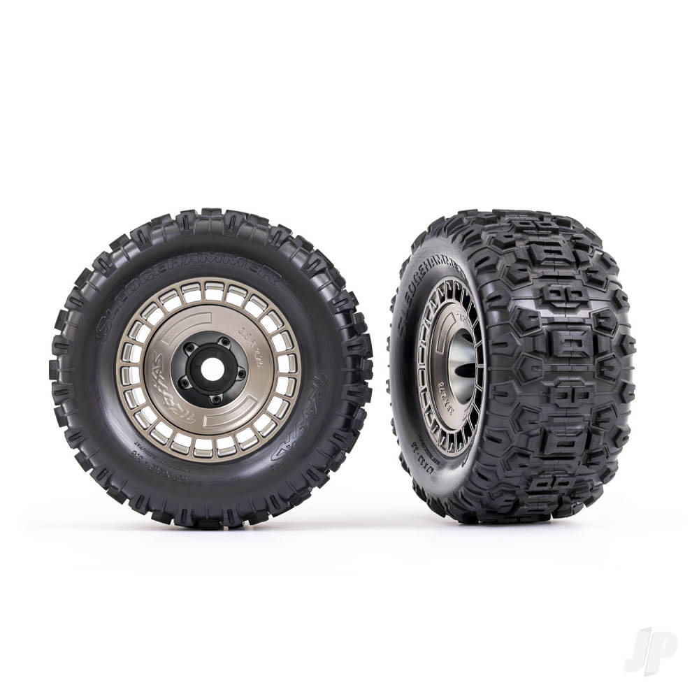 Traxxas Tyres & Wheels, Assembled, Glued (3.8in Satin Black Chrome wheels, Satin Black Chrome wheel covers, Sledgehammer tyres, foam inserts) (2 pcs)