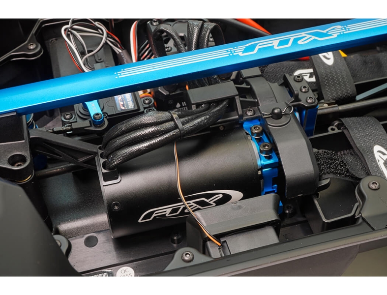 FTX Grand Apache 1/7 Brushless 8S Trophy Truck Blue-9