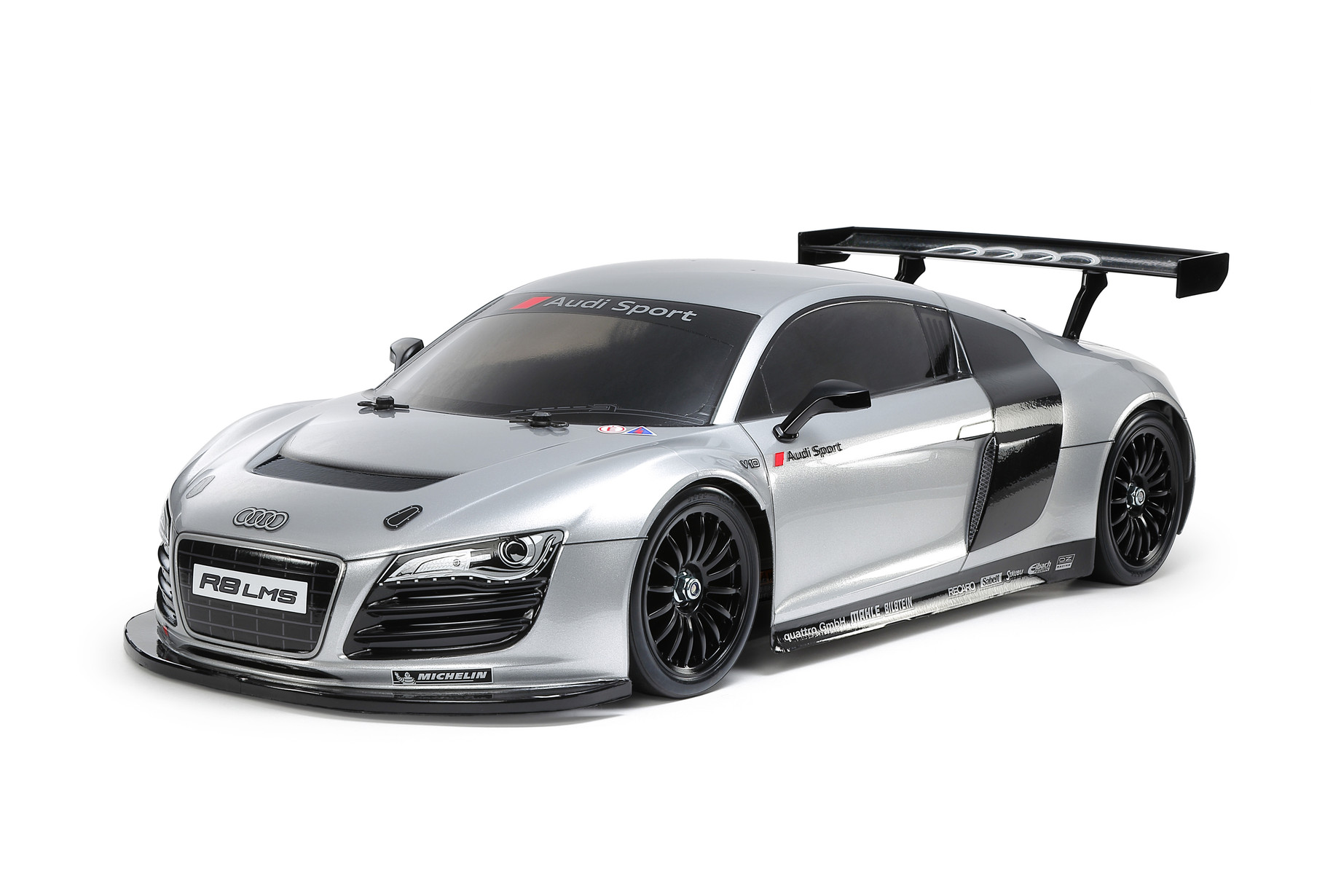 tamiya-audi-r8-lms-2008-with-silver-painted-body-tt-02