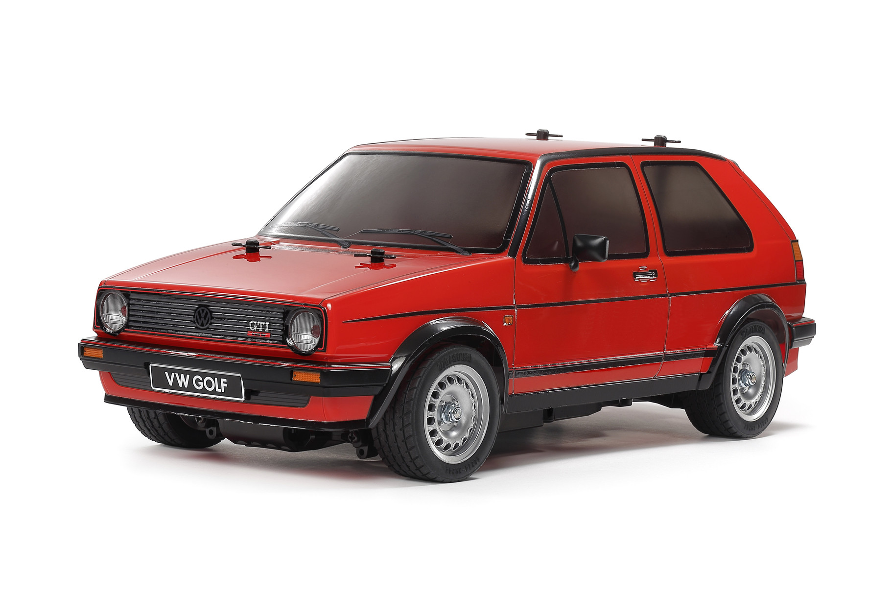 tamiya-vw-golf-ii-gti-16v-with-red-painted-body-mb-01