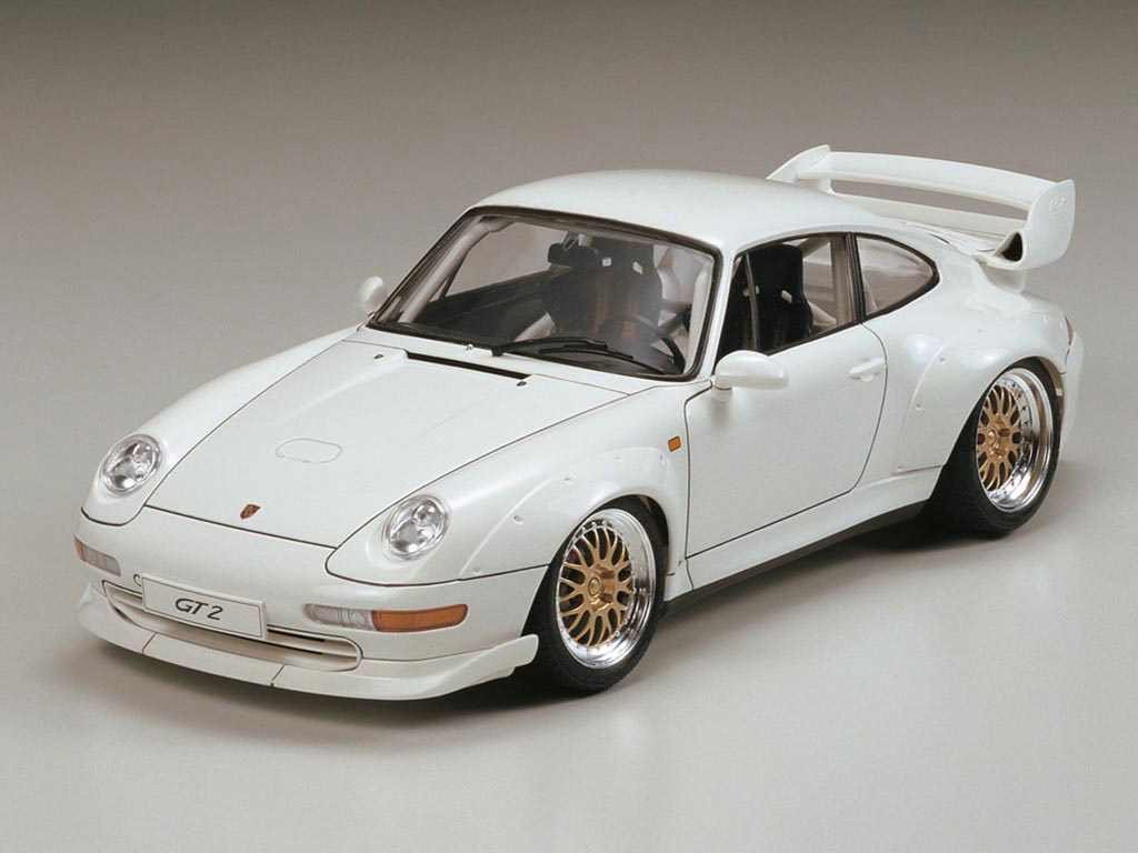 tamiya-porsche-gt2-street-version