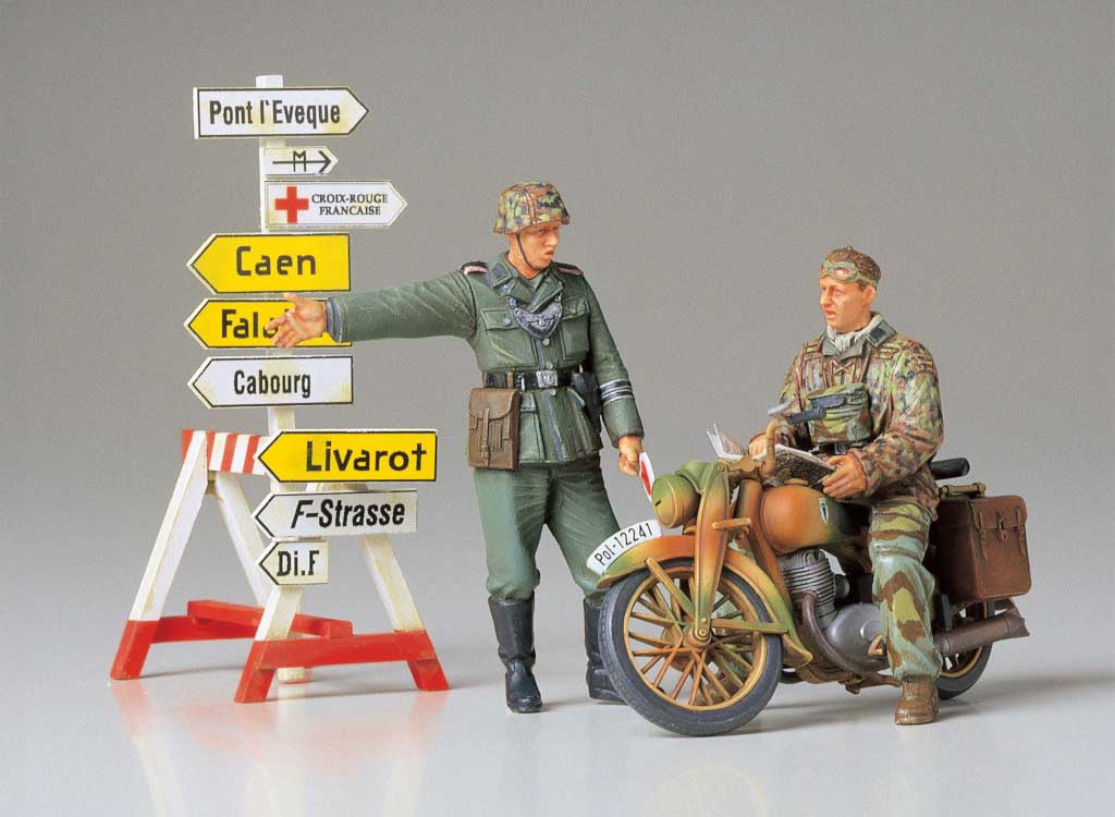 Tamiya German Motorcycle Orderly Set
