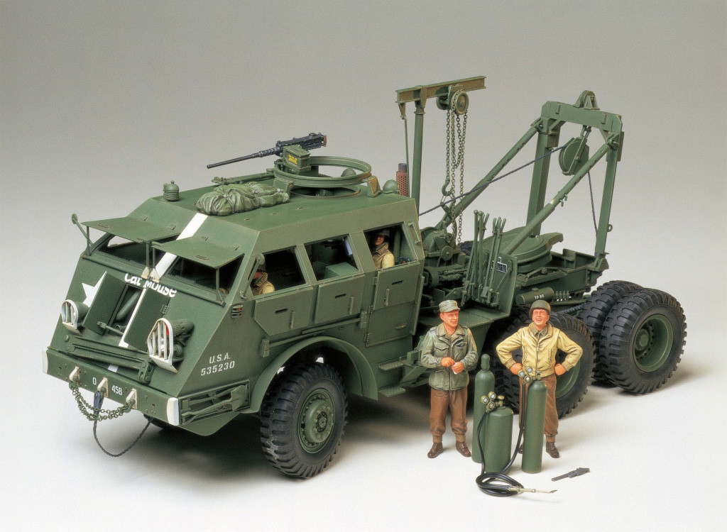 Tamiya M26 Armoured Tank Recovery Vehicle