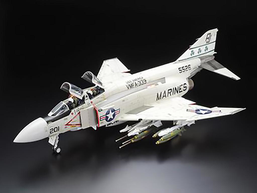 Tamiya MCDONNELL F-4 J PHANTOM II MARINE