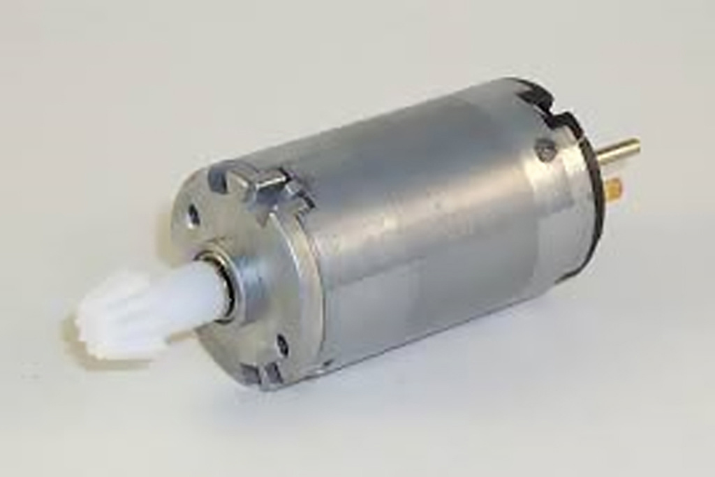 LGB  CLEANER DRIVE MOTOR FOR L21670