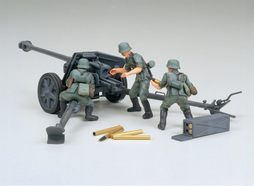 Tamiya 7.5cm Anti-Tank Gun with Crew (Pak40/L46)